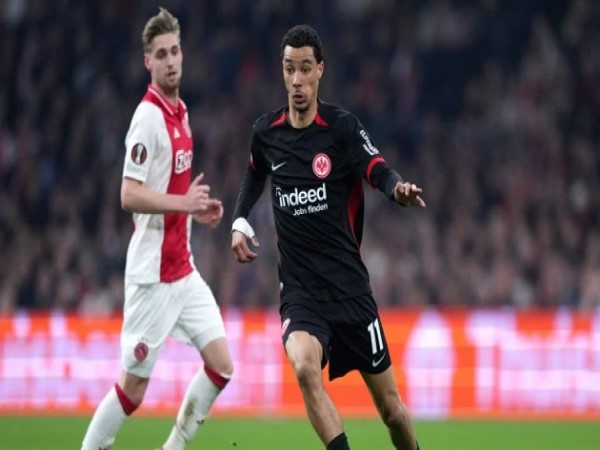 BĐ Anh: Hugo Ekitike lọt tầm ngắm Liverpool, Arsenal